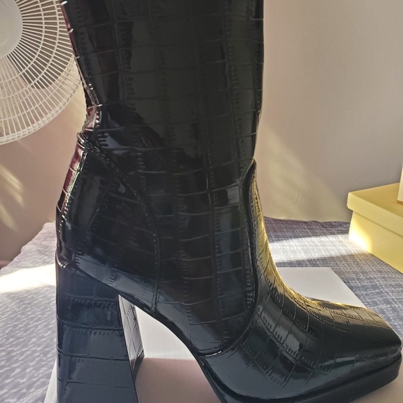 Princess Polly Black Heeled Boots - Picture 3 of 5